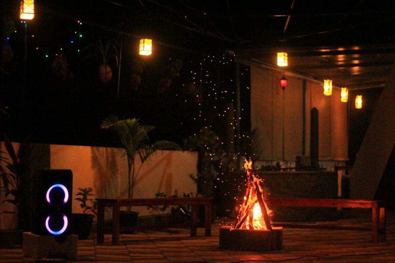 The Banyan Hut Appartement Thiruvananthapuram Buitenkant foto